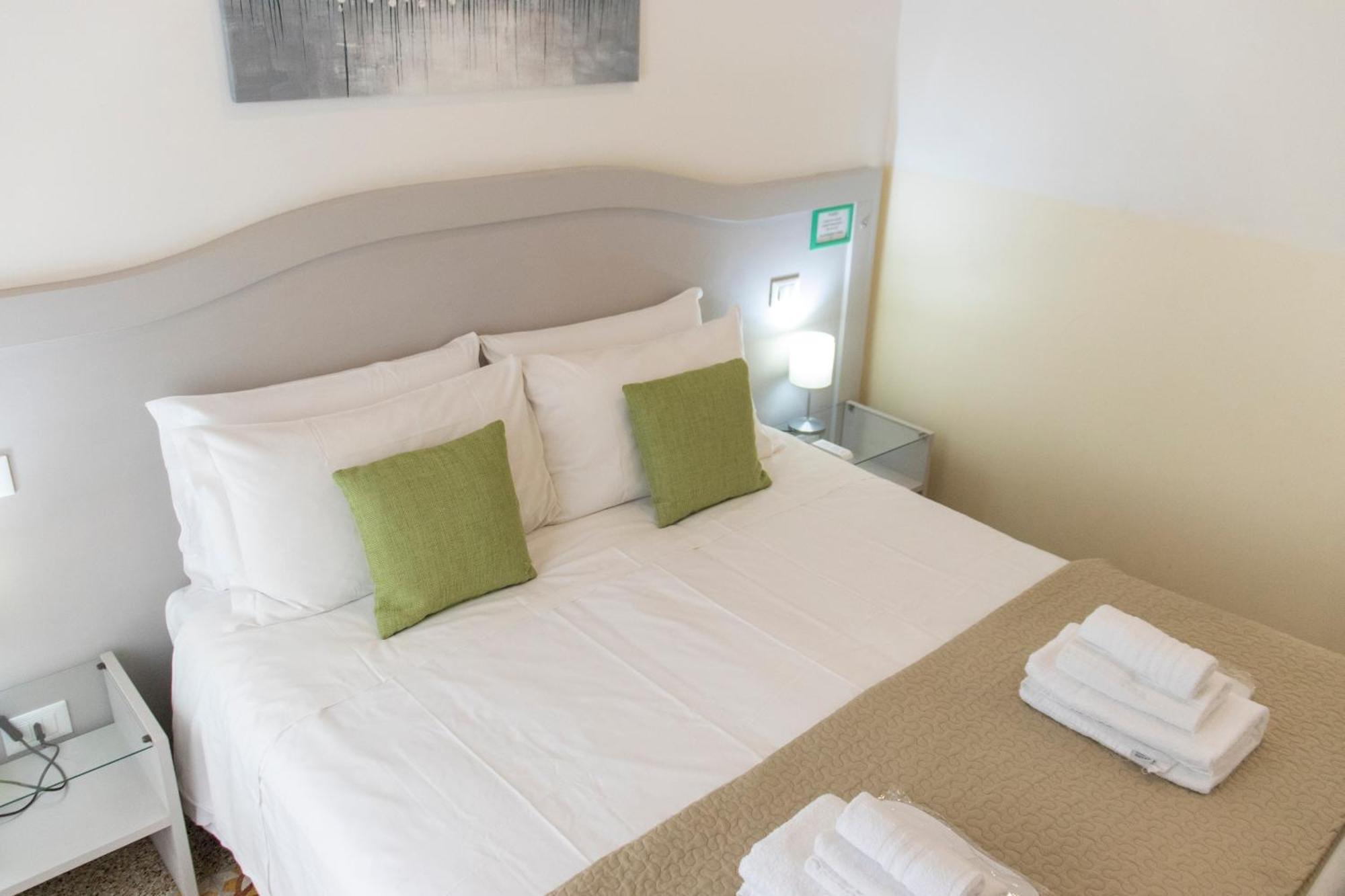 Biancoreroma B&B Экстерьер фото